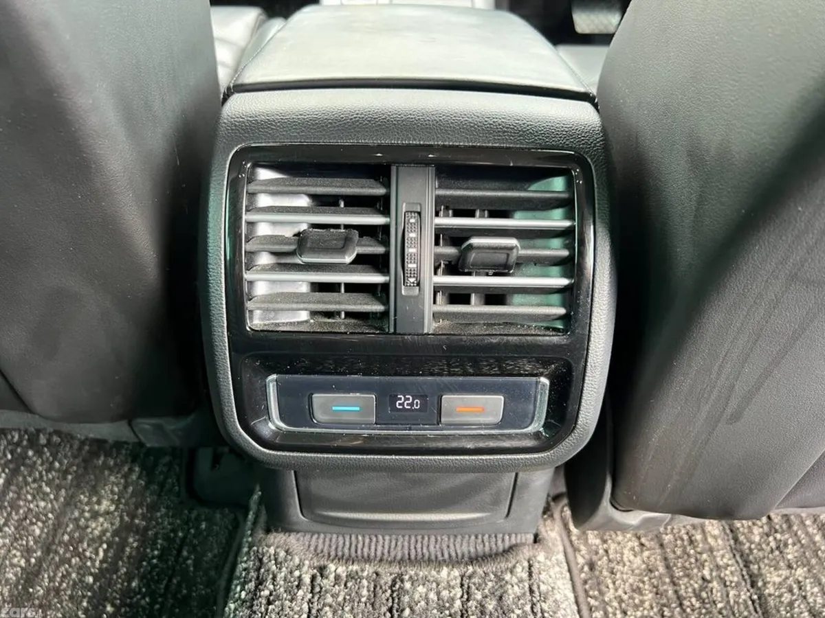 Volkswagen Passat Estate, Diesel, 2018, Black