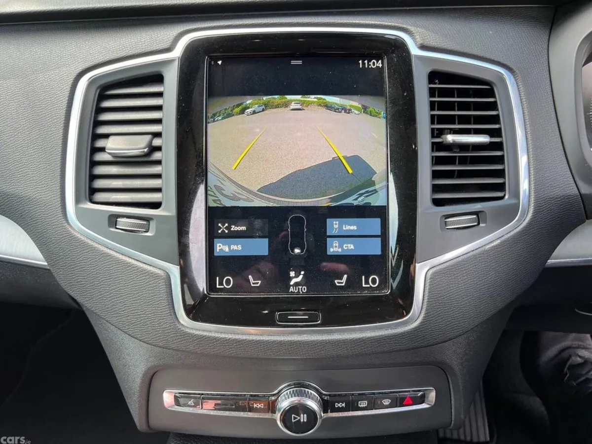 Volvo XC90 SUV, Petrol Plug-in Hybrid, 2022, Blue