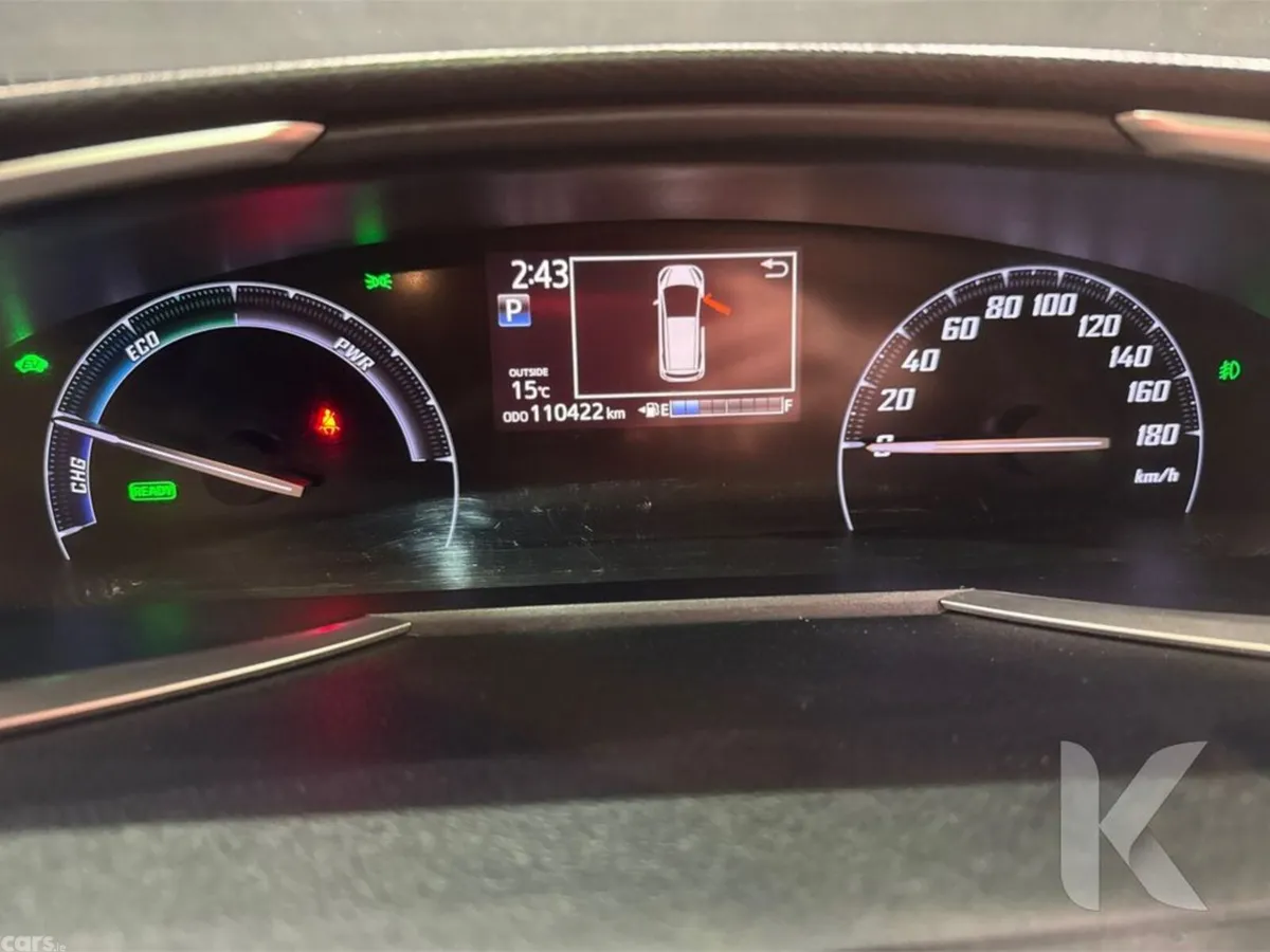 Toyota Sienta MPV, Petrol Hybrid, 2017, Black