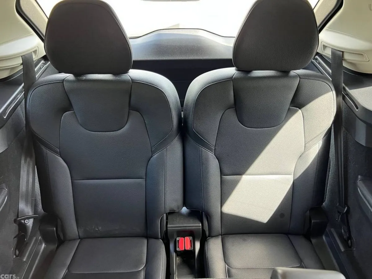 Volvo XC90 SUV, Petrol Plug-in Hybrid, 2022, Blue