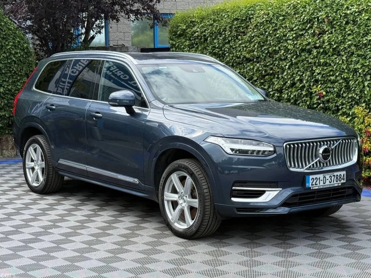 Volvo XC90 SUV, Petrol Plug-in Hybrid, 2022, Blue
