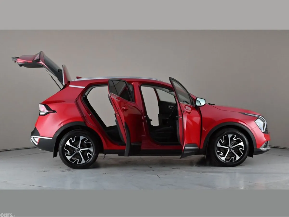 Kia Sportage SUV, Diesel, 2022, Red