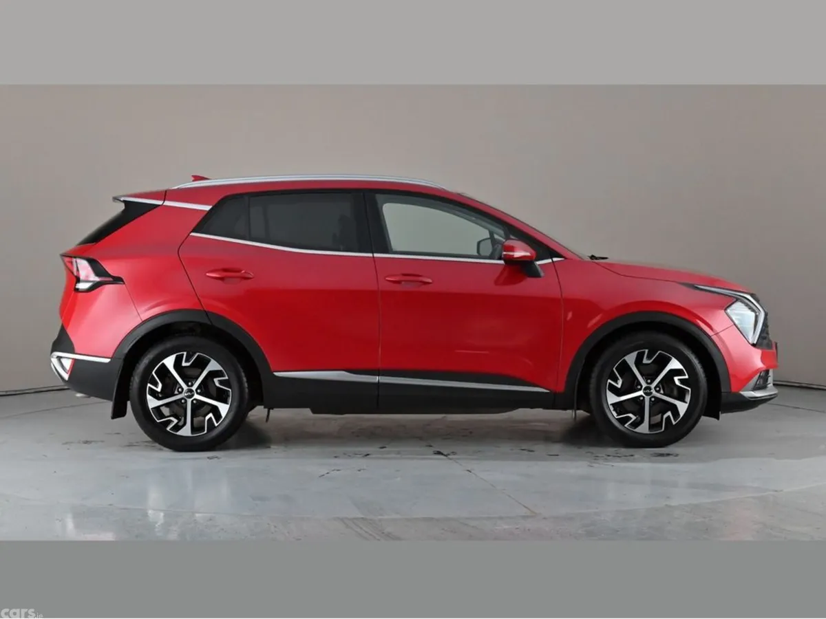 Kia Sportage SUV, Diesel, 2022, Red