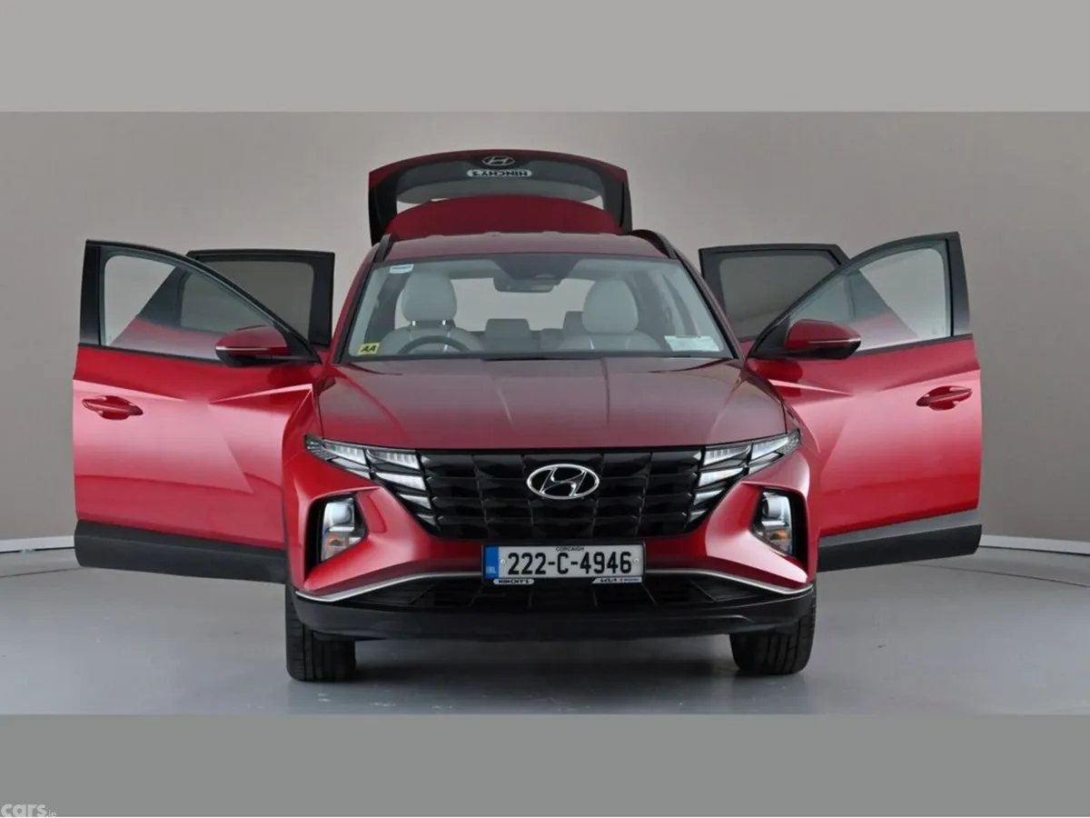 Hyundai Tucson MPV, Petrol Plug-in Hybrid, 2022, Red