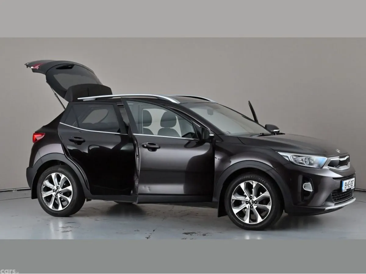 Kia Stonic Hatchback, Diesel, 2019, Brown