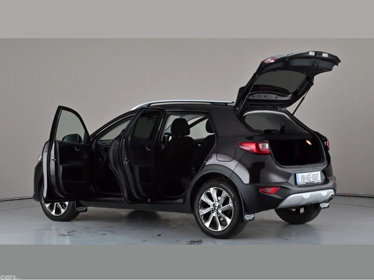 Kia Stonic Hatchback, Diesel, 2019, Brown