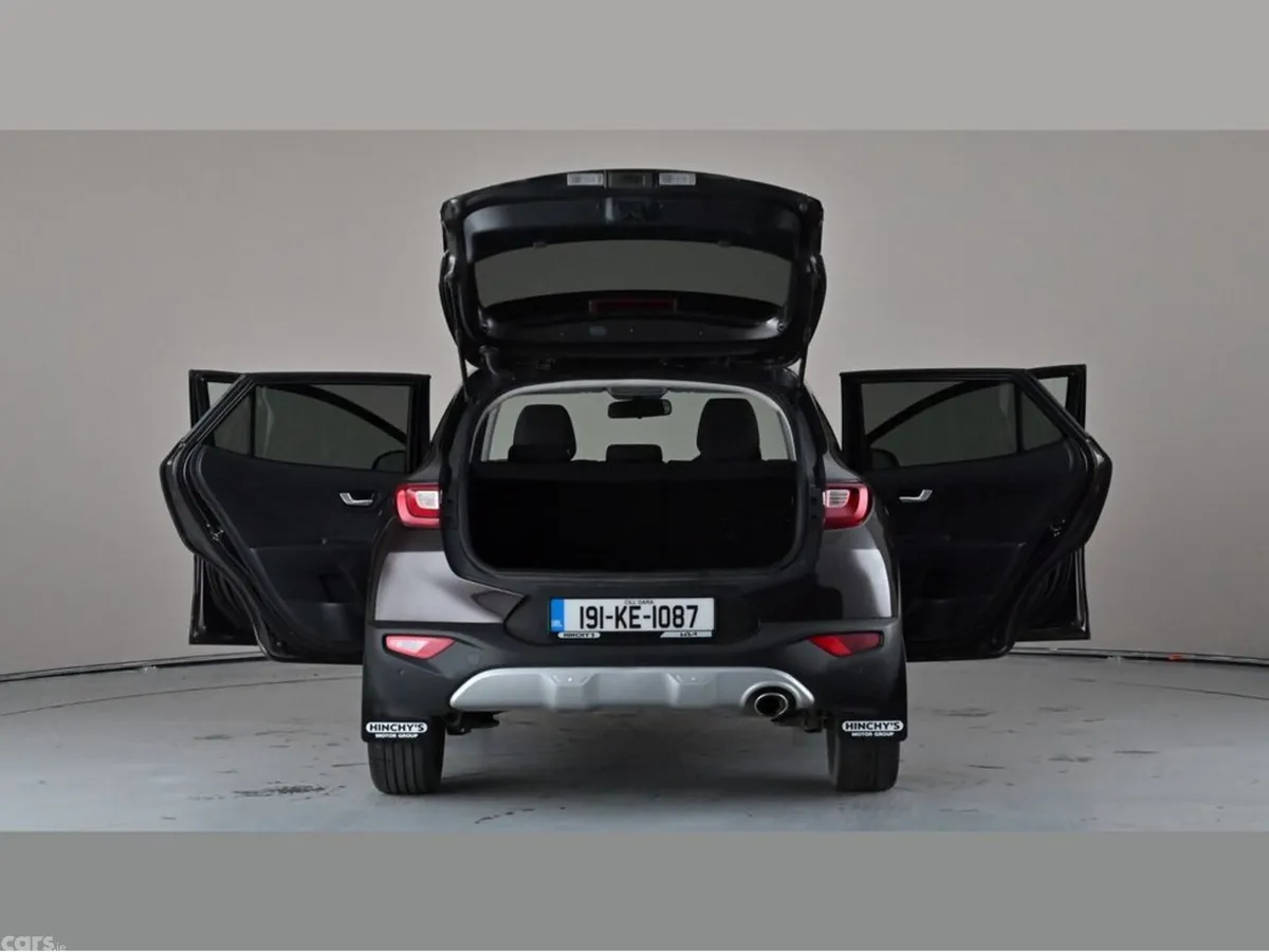 Kia Stonic Hatchback, Diesel, 2019, Brown