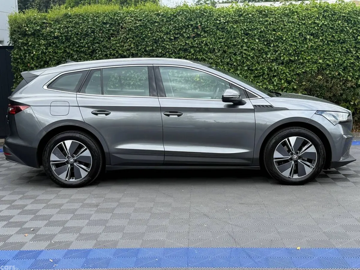 Skoda Enyaq SUV, Electric, 2023, Grey
