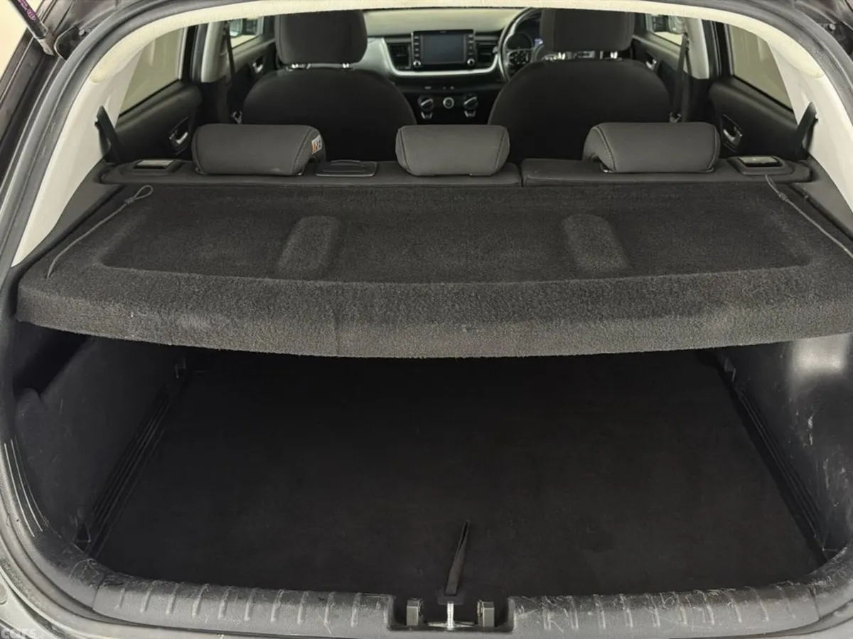 Kia Stonic Hatchback, Diesel, 2019, Brown
