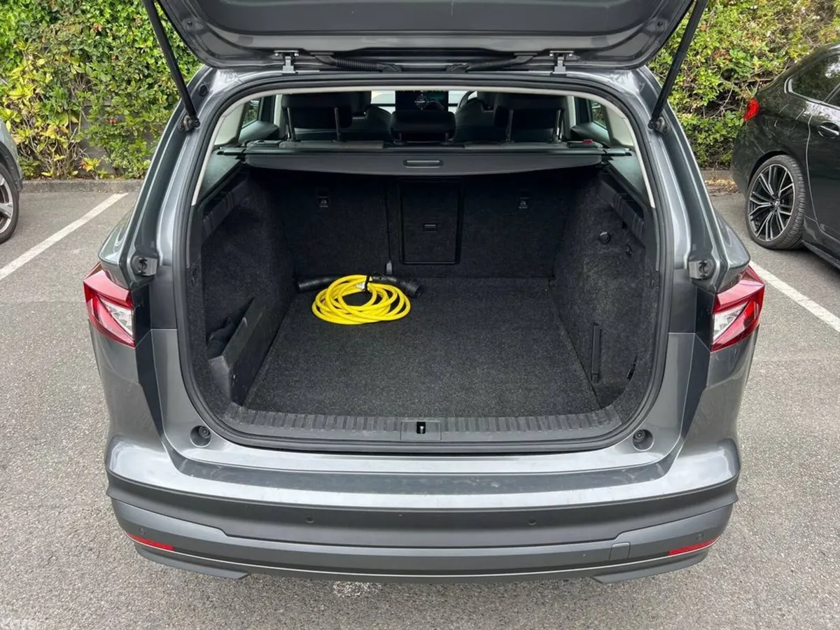 Skoda Enyaq SUV, Electric, 2023, Grey