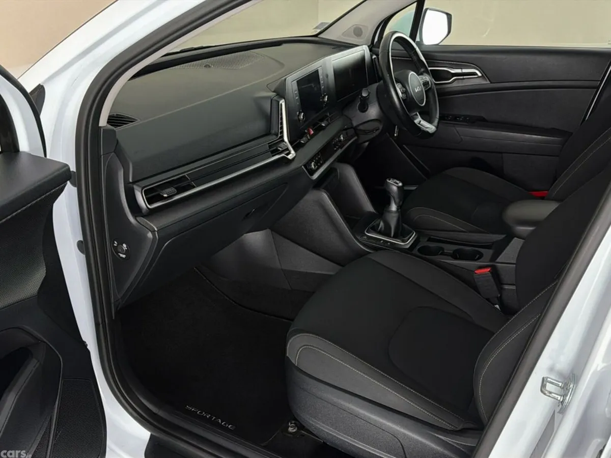 Kia Sportage SUV, Diesel, 2022, White