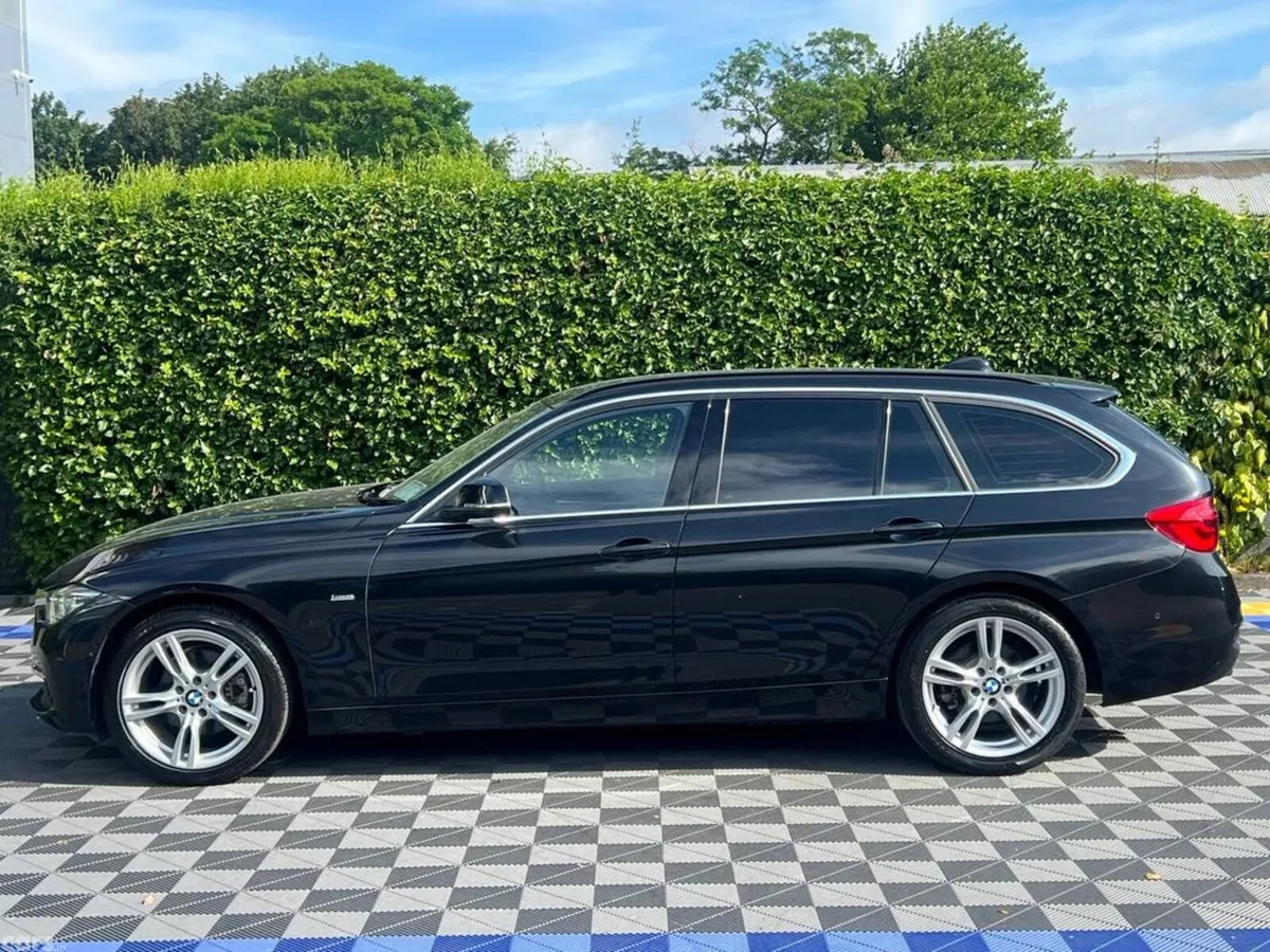 BMW 3-Series Estate, Diesel, 2018, Black