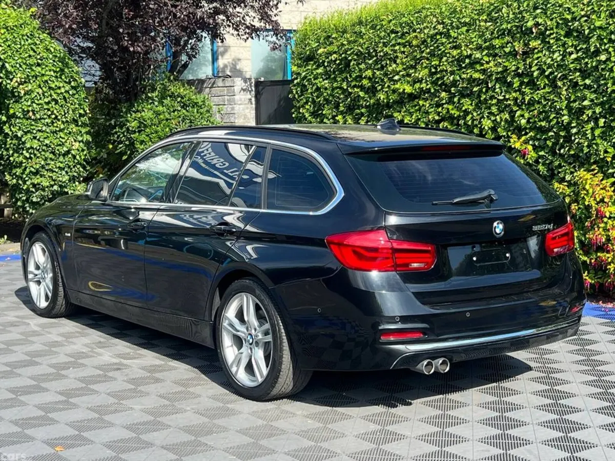 BMW 3-Series Estate, Diesel, 2018, Black