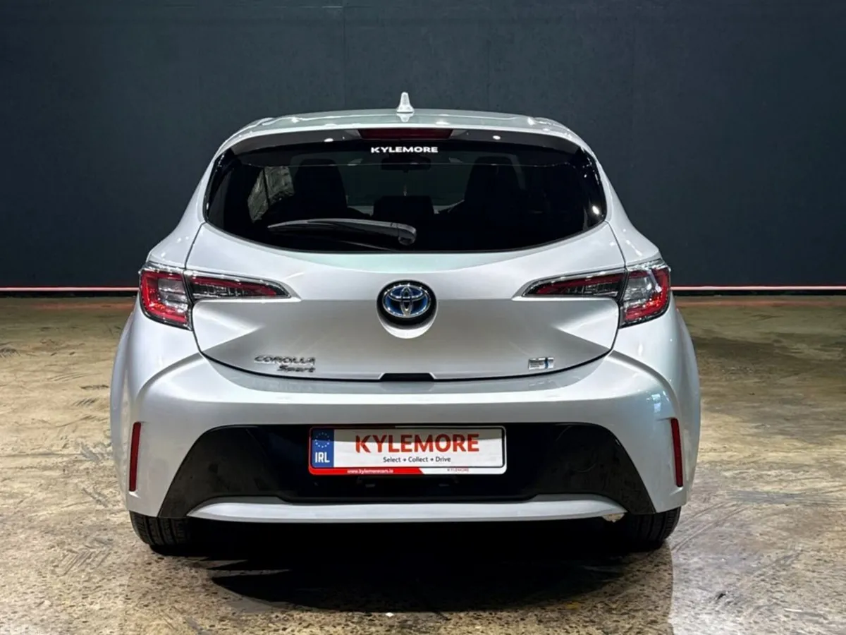 Toyota Corolla Hatchback, Petrol Hybrid, 2020, Silver