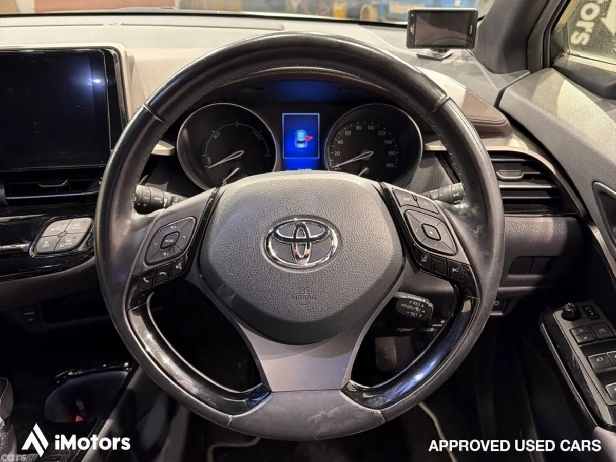 Toyota C-HR SUV, Petrol Hybrid, 2018, White