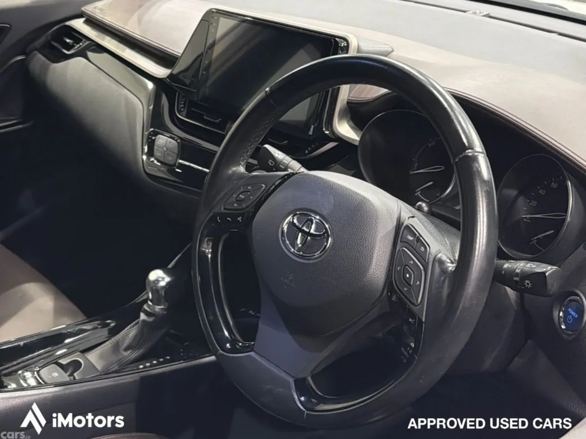 Toyota C-HR SUV, Petrol Hybrid, 2018, White