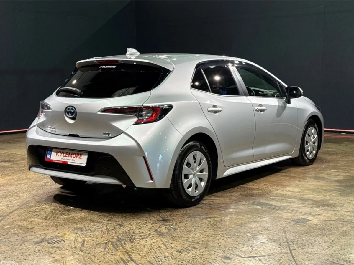 Toyota Corolla Hatchback, Petrol Hybrid, 2020, Silver