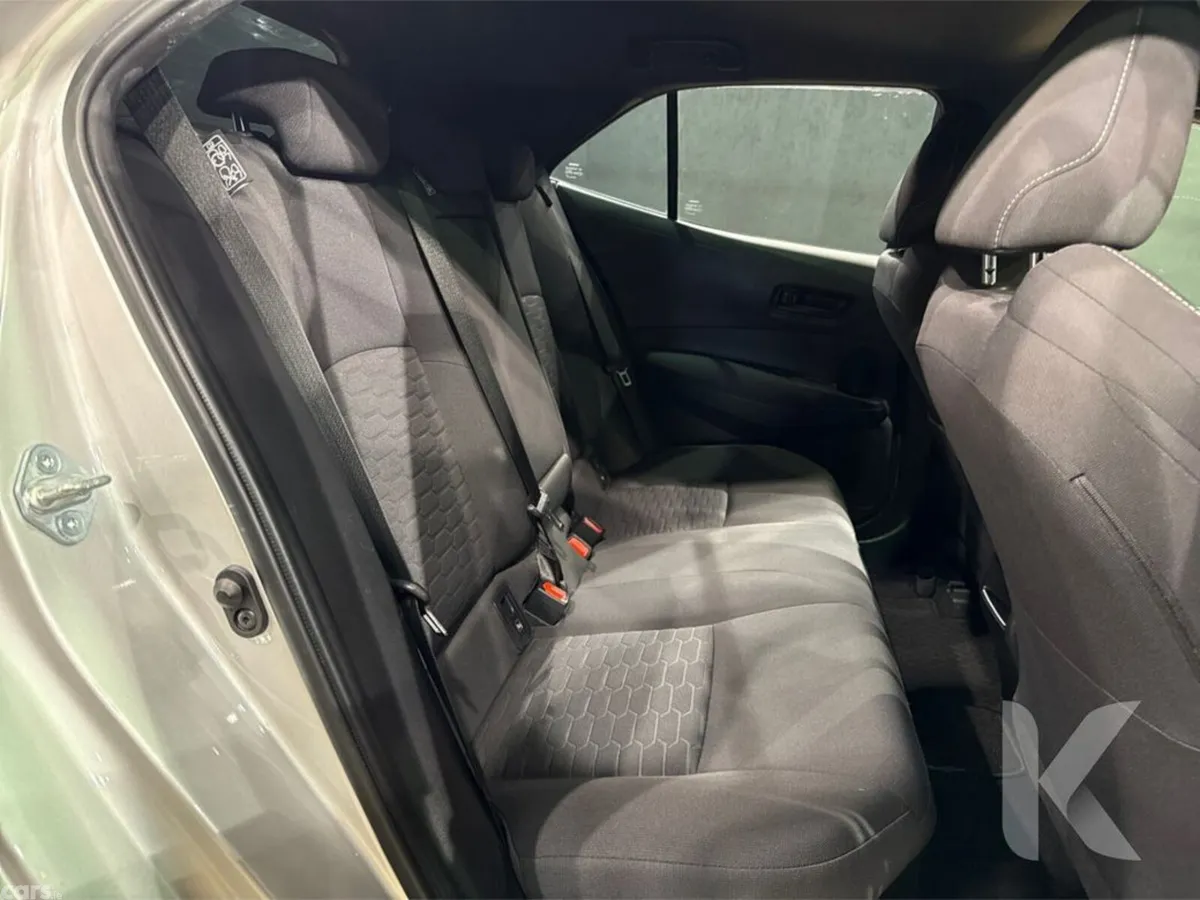 Toyota Corolla Hatchback, Petrol Hybrid, 2020, Silver