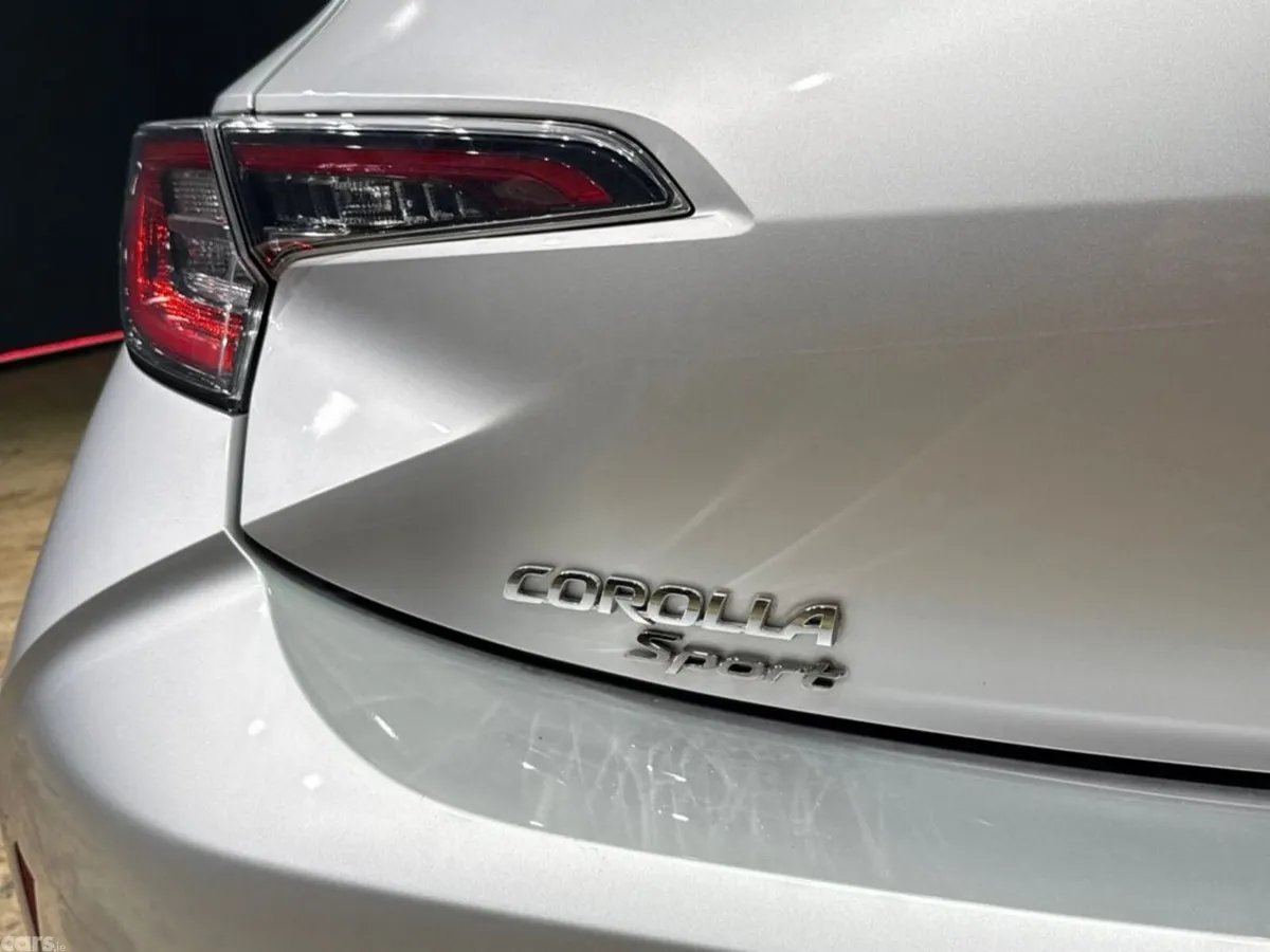 Toyota Corolla Hatchback, Petrol Hybrid, 2020, Silver