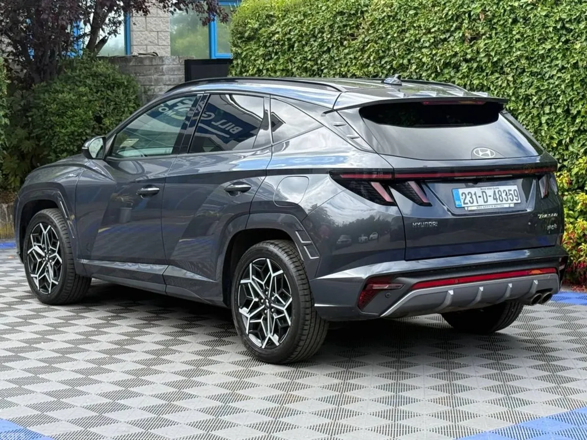 Hyundai Tucson SUV, Petrol Plug-in Hybrid, 2023, Grey