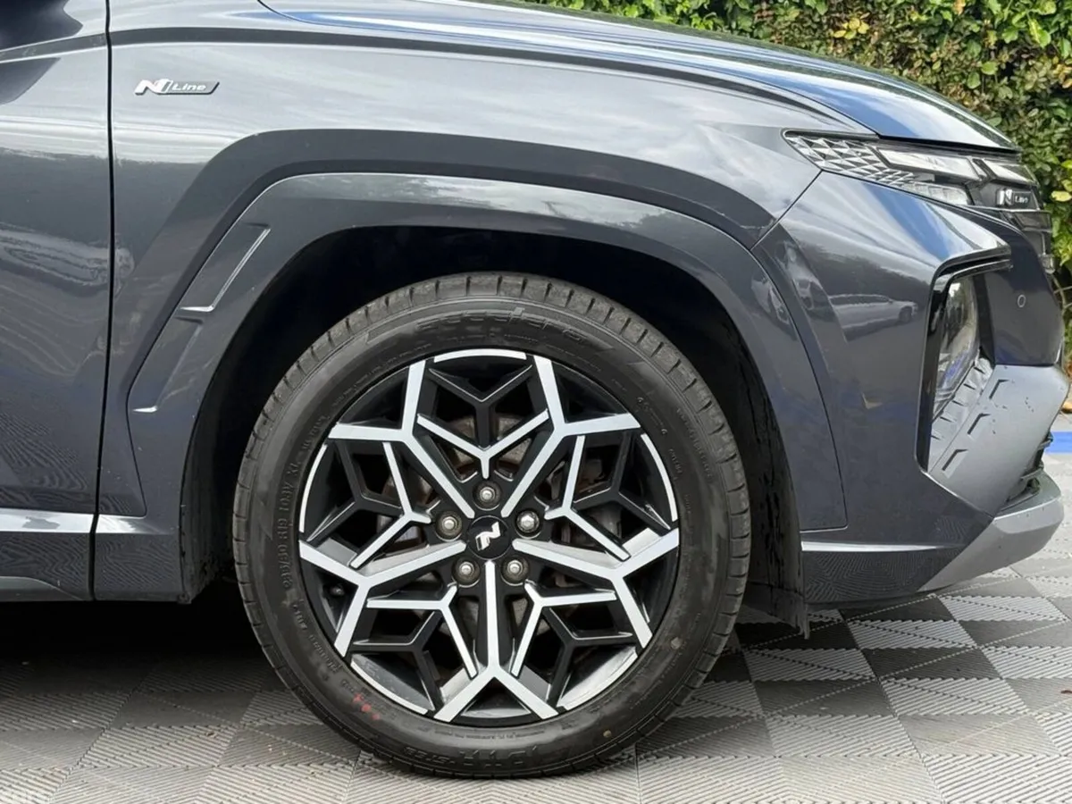 Hyundai Tucson SUV, Petrol Plug-in Hybrid, 2023, Grey