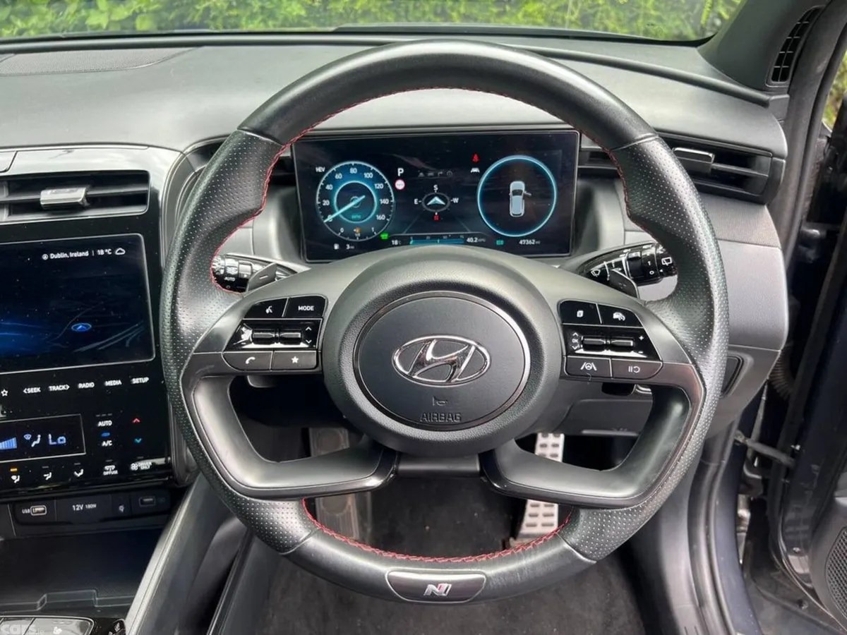 Hyundai Tucson SUV, Petrol Plug-in Hybrid, 2023, Grey