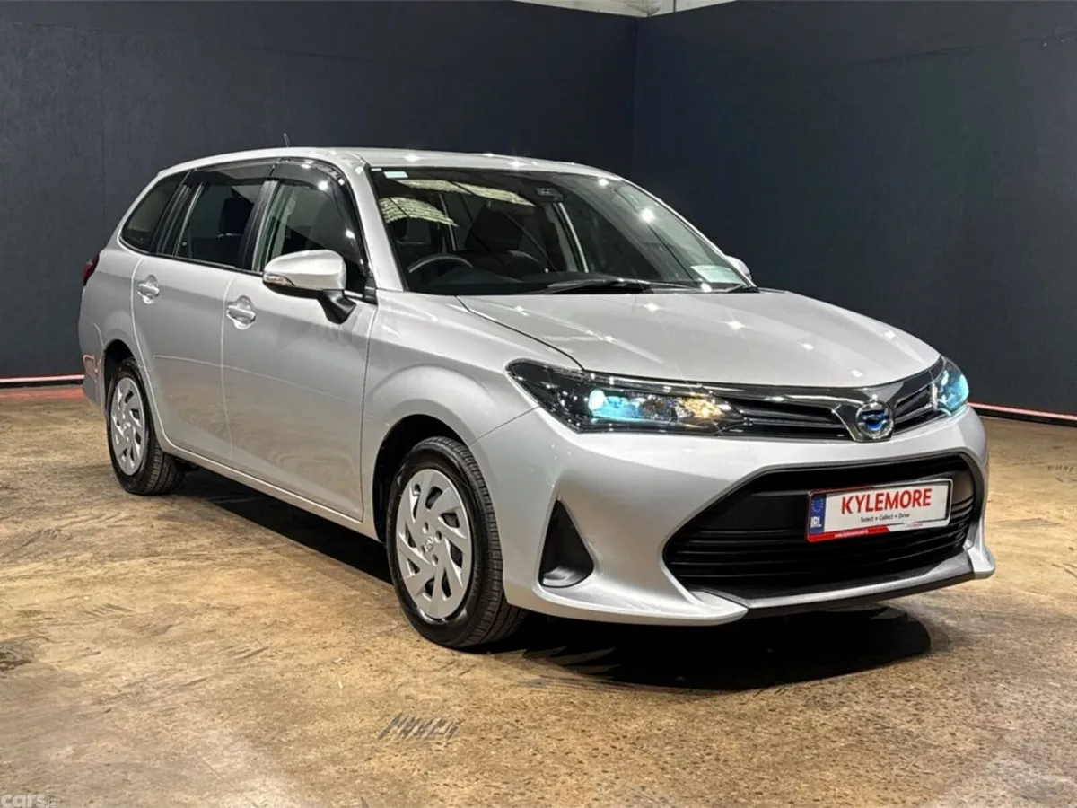 Toyota Corolla Estate, Petrol Hybrid, 2023, Silver