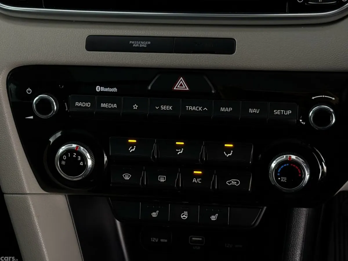 Kia Sportage SUV, Diesel Hybrid, 2020, Blue