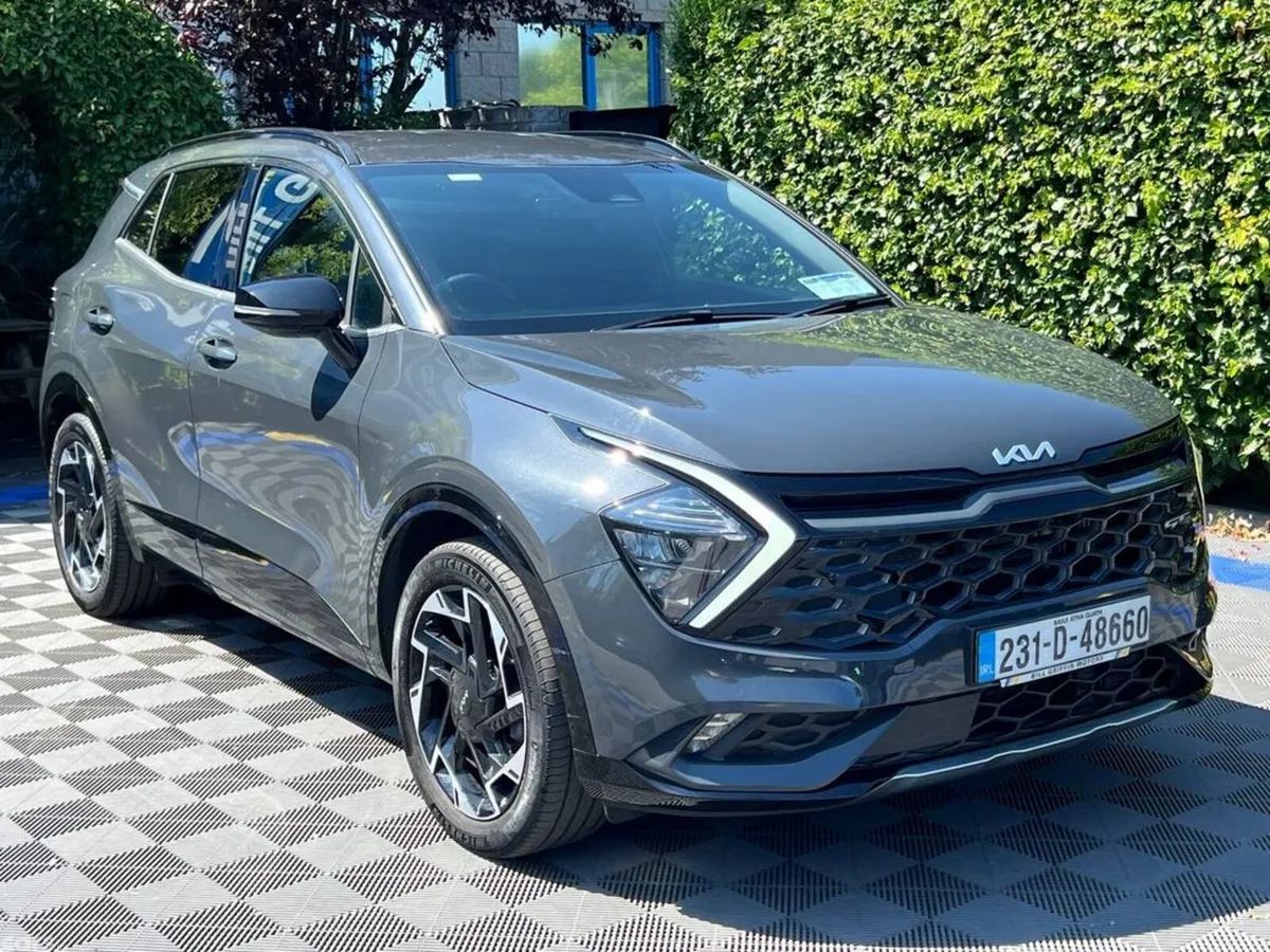 Kia Sportage Estate, Petrol Plug-in Hybrid, 2023, Grey