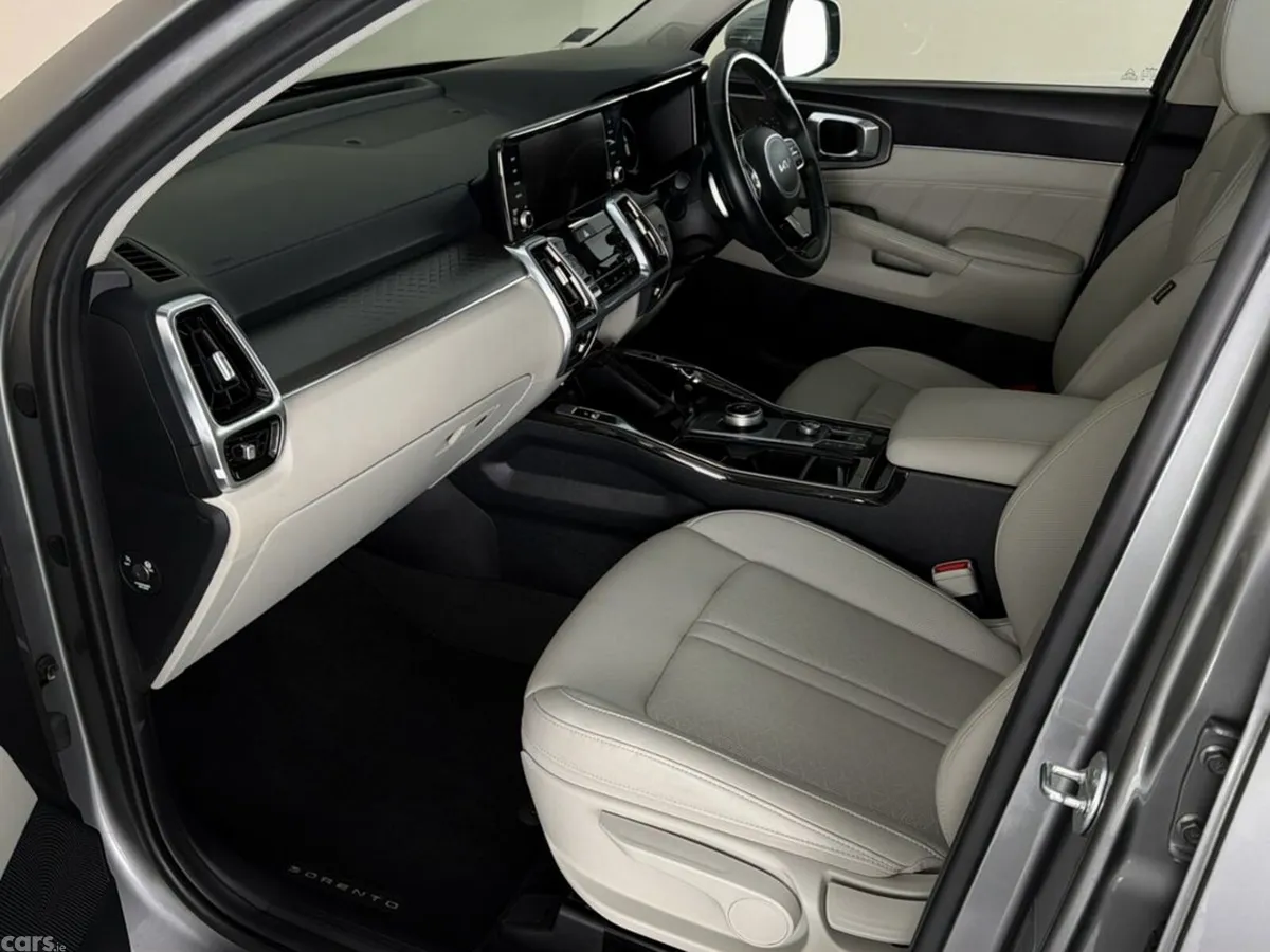 Kia Sorento SUV, Diesel, 2024, Grey