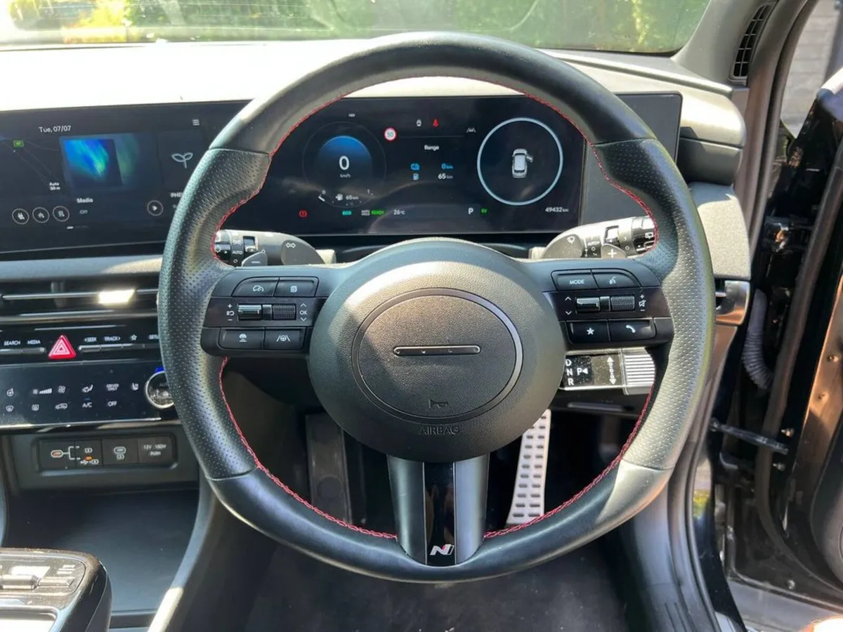Hyundai Tucson SUV, Petrol Plug-in Hybrid, 2024, Black