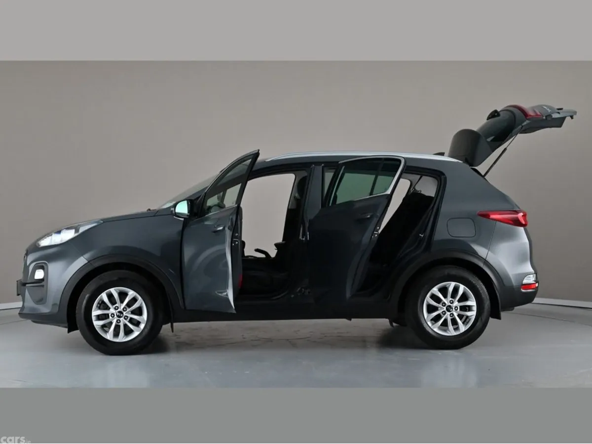 Kia Sportage SUV, Diesel Hybrid, 2021, Grey