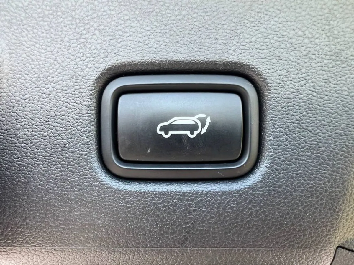 Hyundai Tucson SUV, Petrol Plug-in Hybrid, 2024, Black