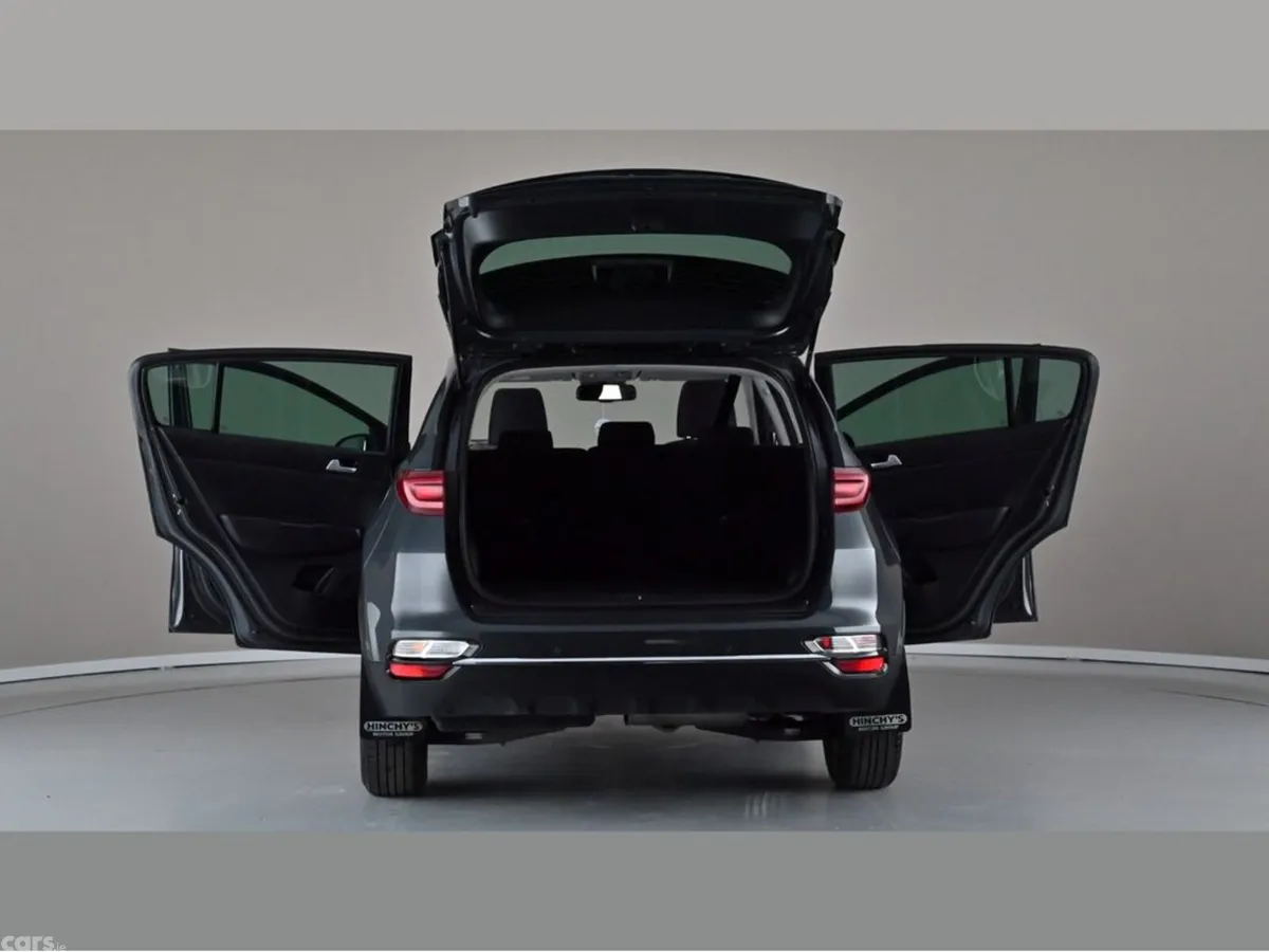 Kia Sportage SUV, Diesel Hybrid, 2021, Grey