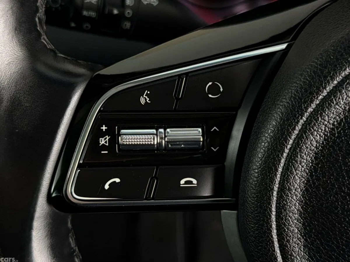 Kia Sportage SUV, Diesel Hybrid, 2021, Grey