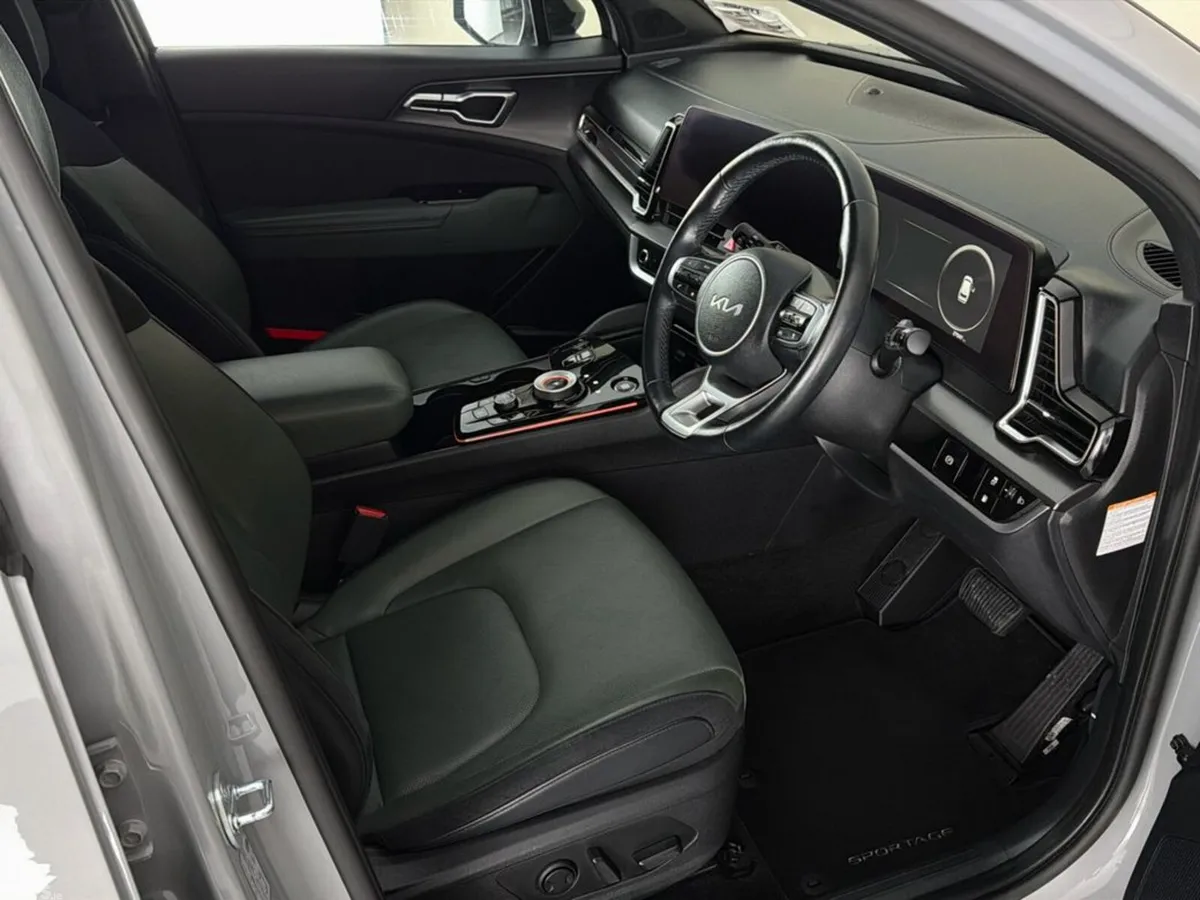 Kia Sportage SUV, Petrol Plug-in Hybrid, 2025, Grey