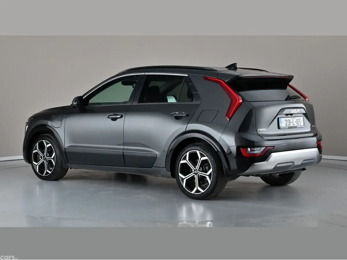 Kia Niro Hatchback, Petrol Plug-in Hybrid, 2023, Grey