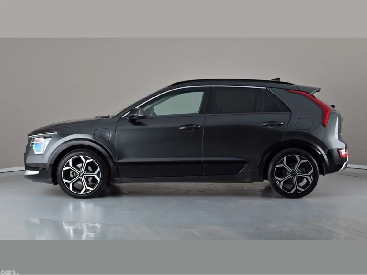 Kia Niro Hatchback, Petrol Plug-in Hybrid, 2023, Grey