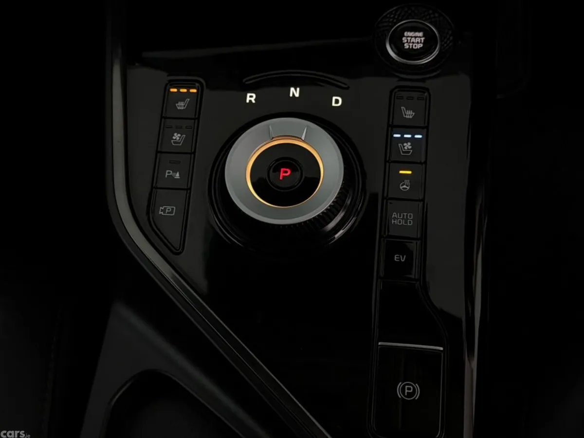 Kia Niro Hatchback, Petrol Plug-in Hybrid, 2023, Grey