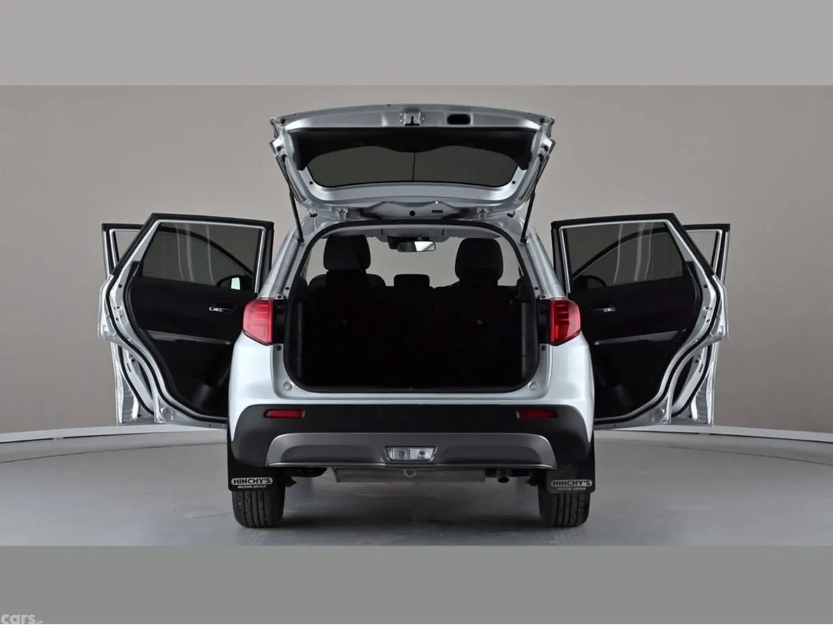 Suzuki Vitara SUV, Petrol, 2021, Silver