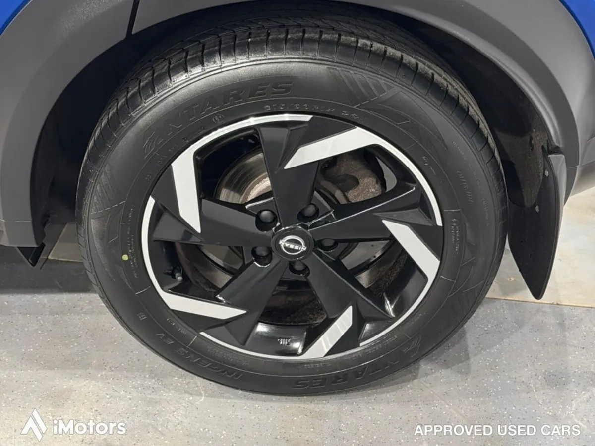 Nissan Juke SUV, Petrol, 2023, Blue
