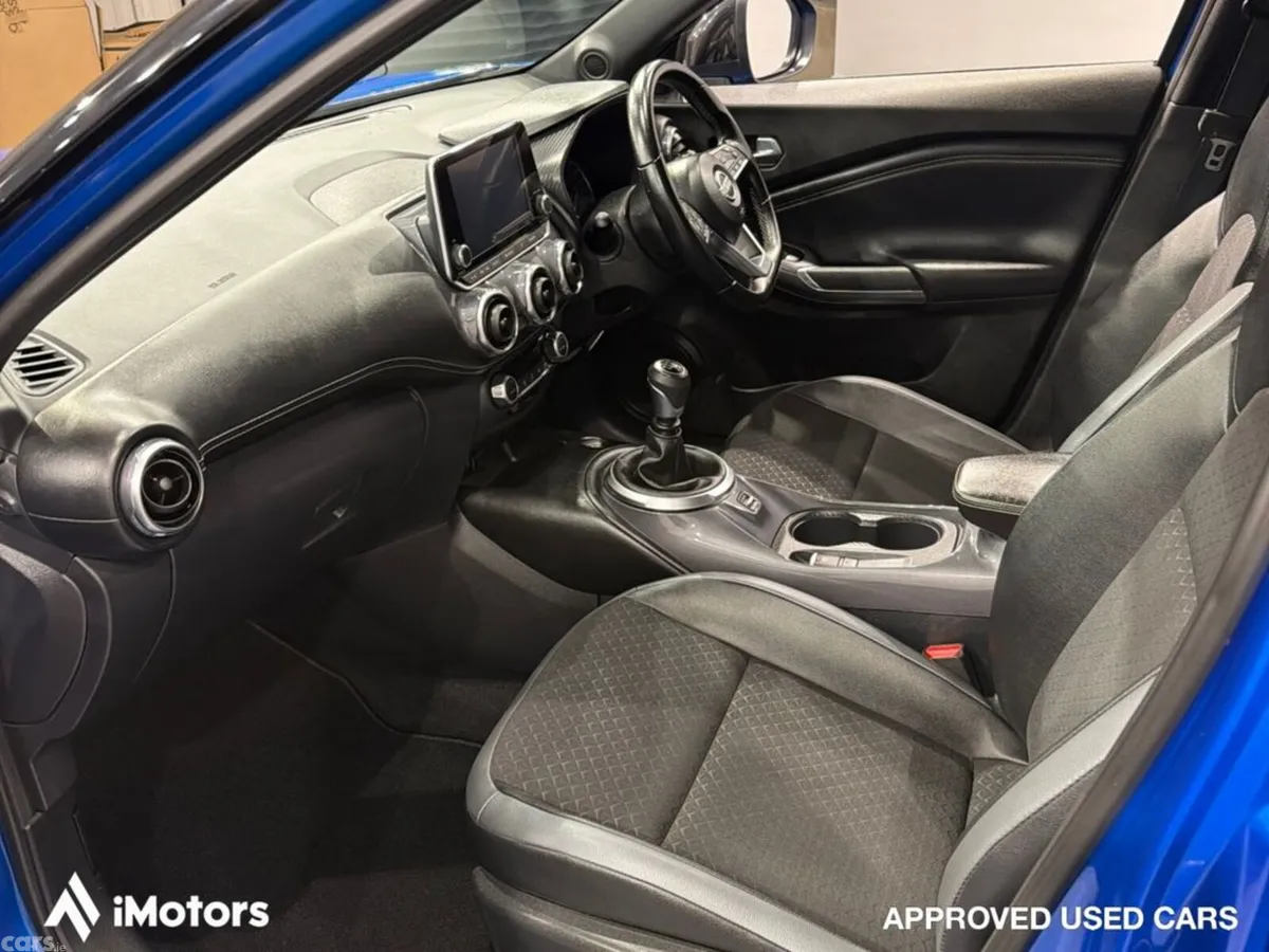 Nissan Juke SUV, Petrol, 2023, Blue