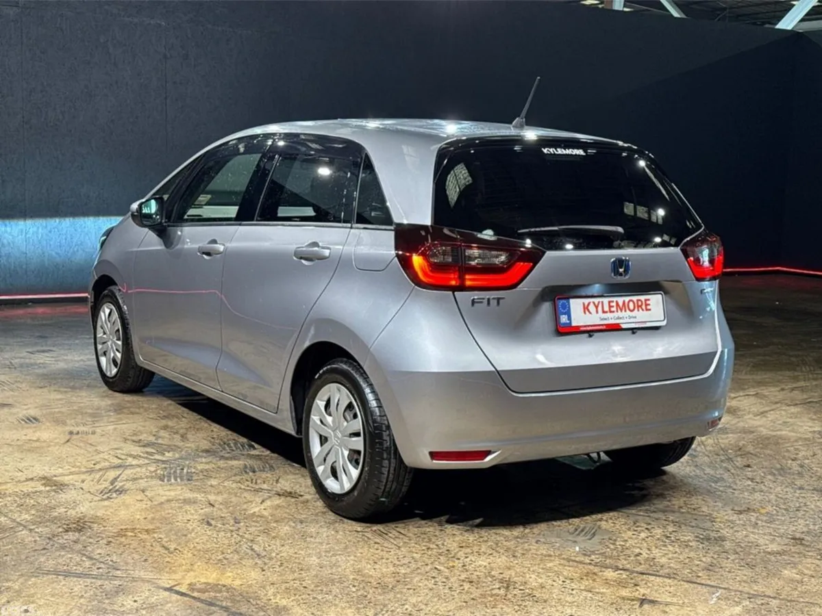 Honda Fit Hatchback, Petrol Hybrid, 2021, Silver