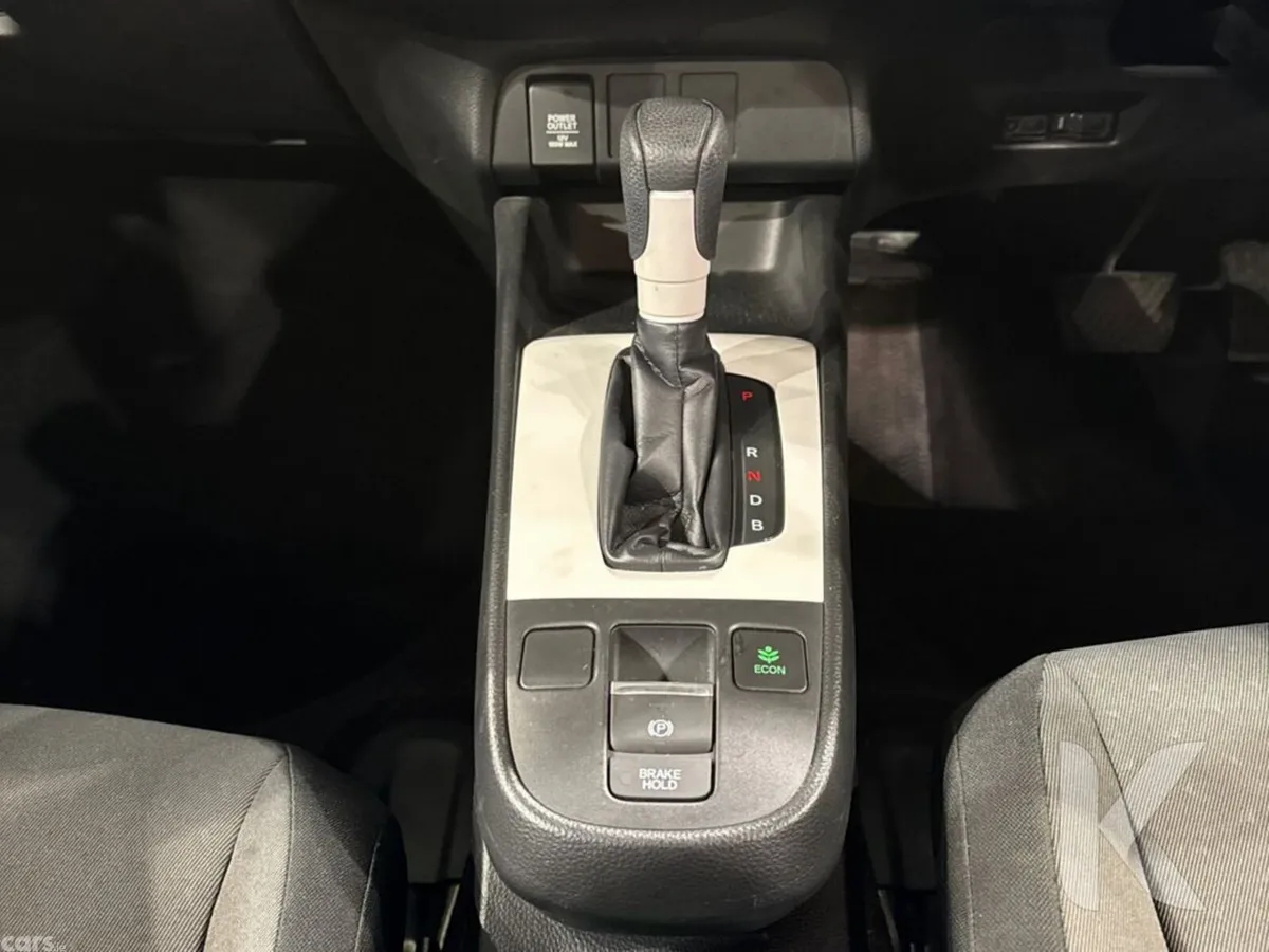 Honda Fit Hatchback, Petrol Hybrid, 2021, Silver
