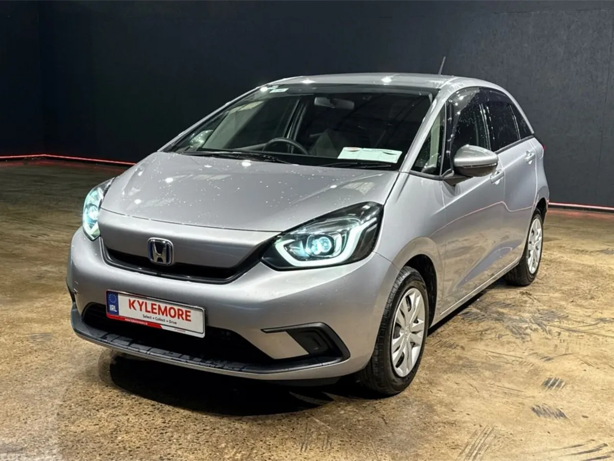 Honda Fit Hatchback, Petrol Hybrid, 2021, Silver
