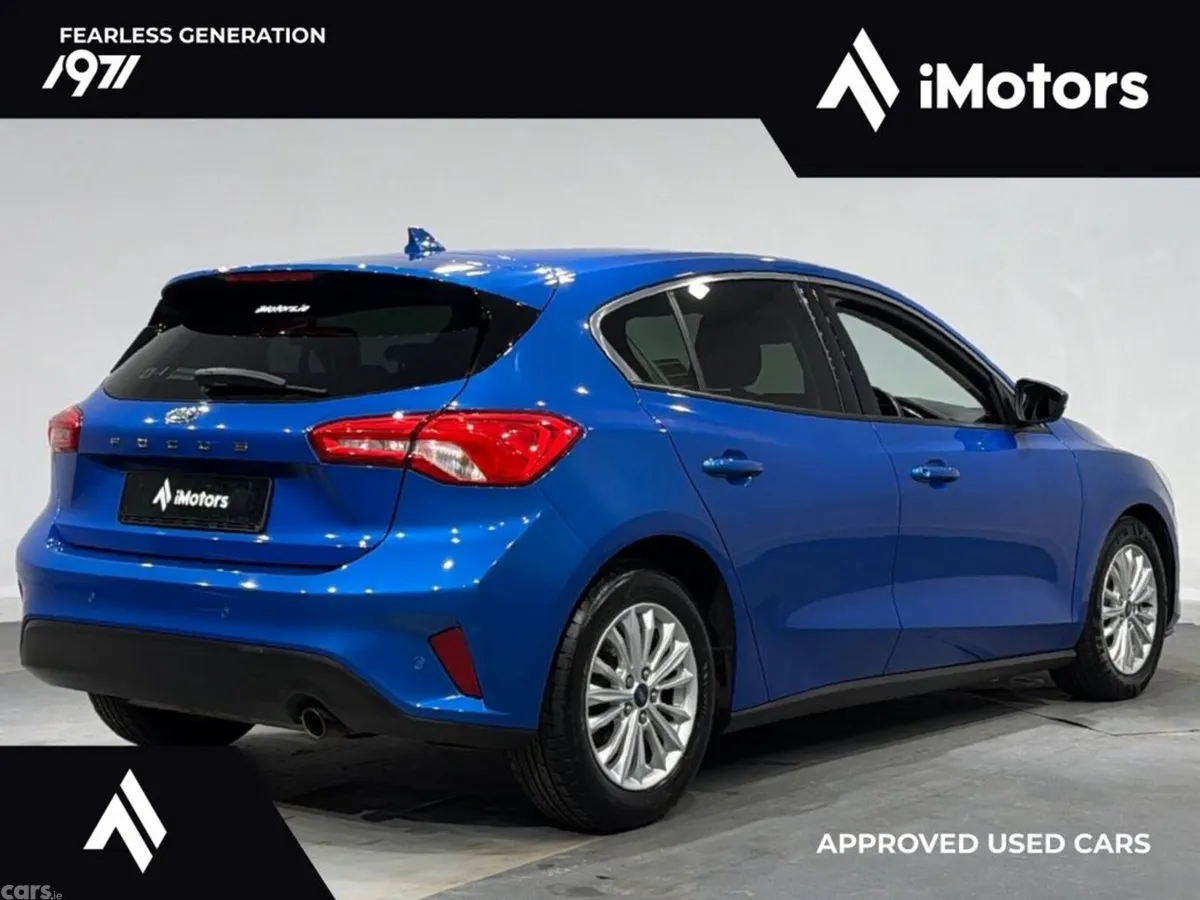 Ford Focus Hatchback, Petrol, 2019, Blue