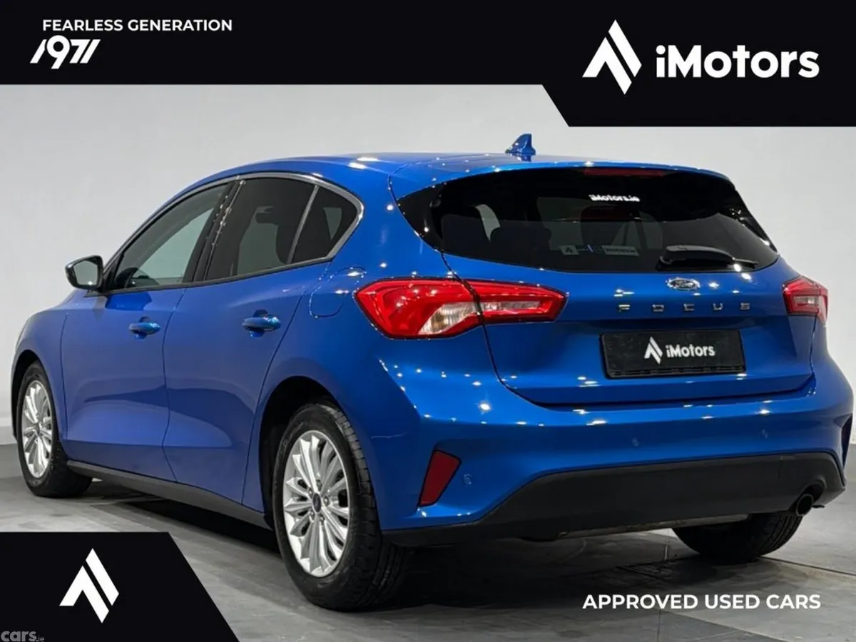Ford Focus Hatchback, Petrol, 2019, Blue