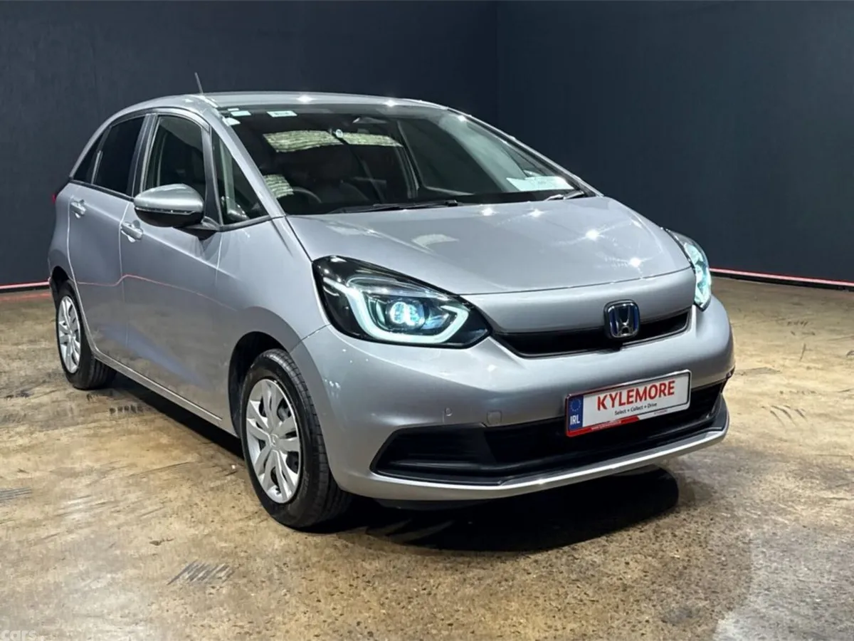 Honda Fit Hatchback, Petrol Hybrid, 2023, Silver