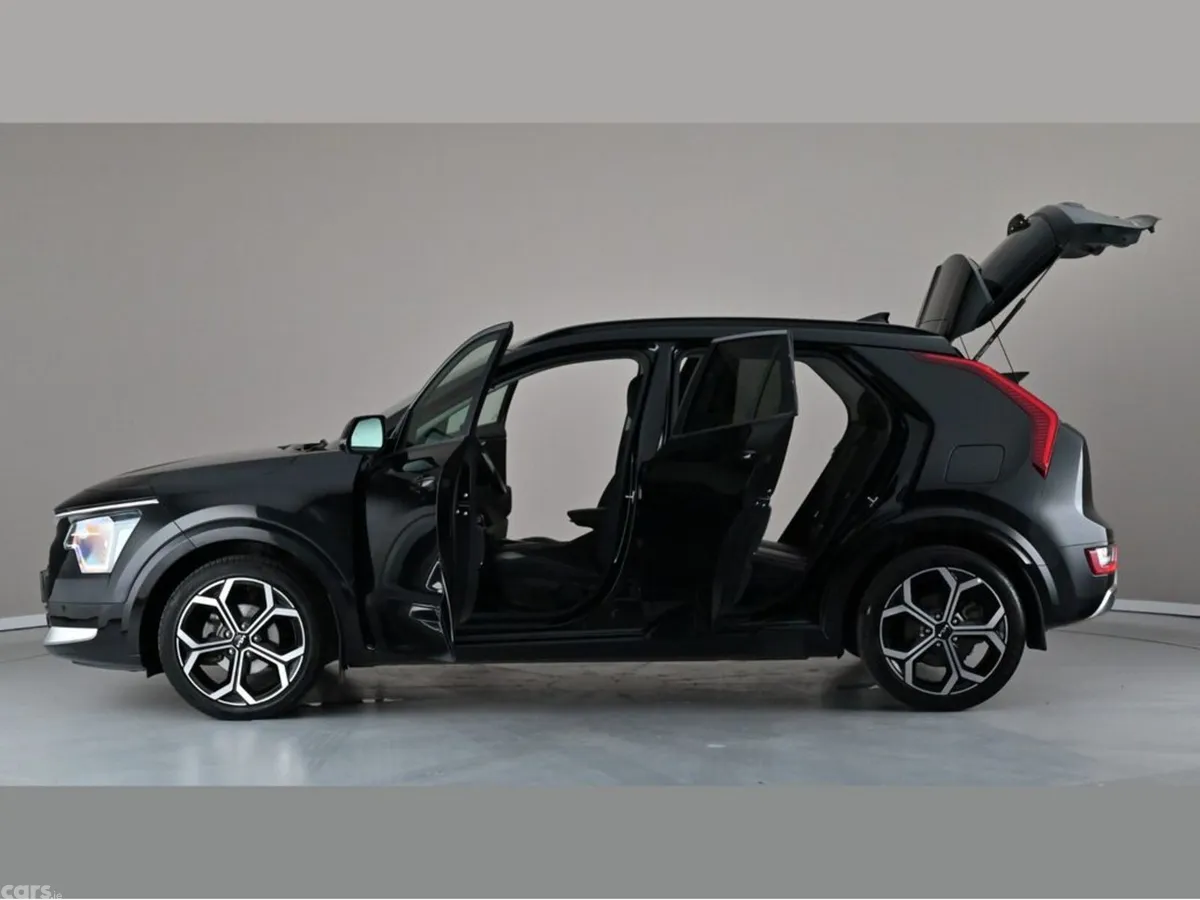 Kia Niro Hatchback, Petrol Hybrid, 2024, Black