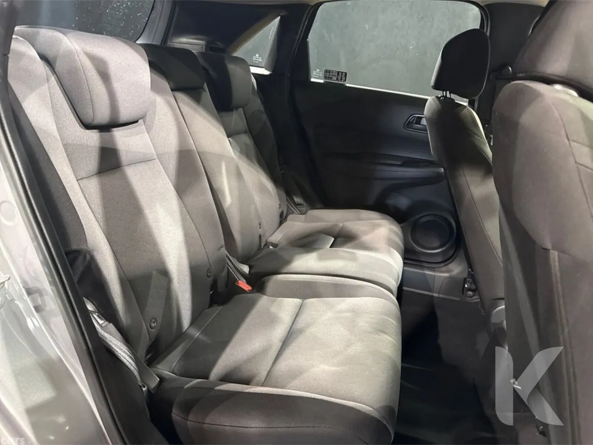 Honda Fit Hatchback, Petrol Hybrid, 2023, Silver